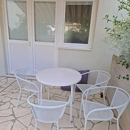 Beba55 M Apartment Primošten